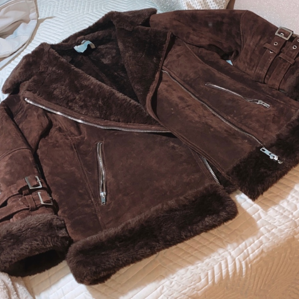 Aviator coat like new condition. Wore once.